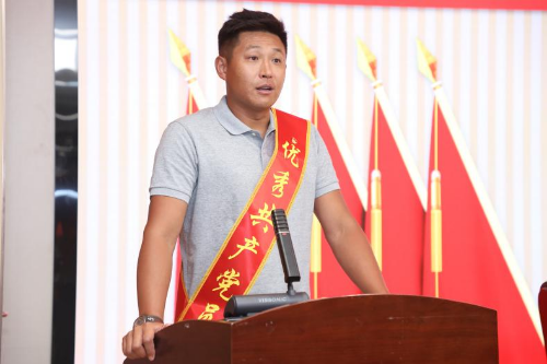 0628(配圖版)表彰先進強引領 “四個管理”促發展-流動黨員“七一”表彰新聞通稿-周局改(1).docx_6