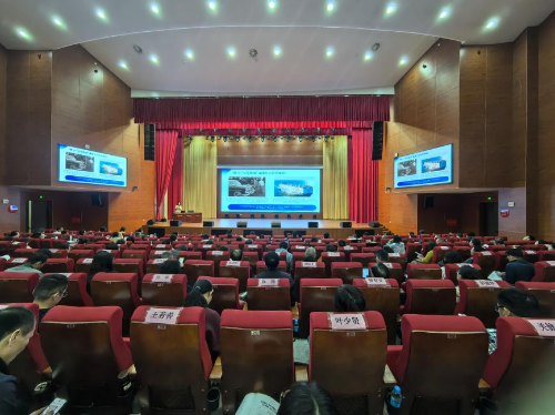 工會培訓班新聞稿件.docx_1